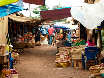 Le marché local de Moshi